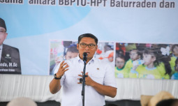 Peternak Bangkit, Ekonomi Desa Melejit! Ini Jurus Wamentan Sudaryono dari Banyumas