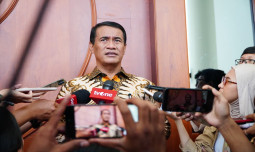 Tegas, Mentan Amran Tindak 115 Distributor Pupuk Subsidi Nakal