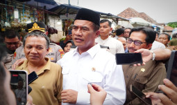 Usai Terima Laporan Kenaikan, Mentan Amran Sidak Pasar, Harga Langsung Turun 15 Ribu