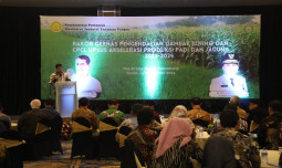 Kebut Realisasi Optimalisasi Padi Rawa, Mentan Amran Langsung Koordinasi Di Sumsel