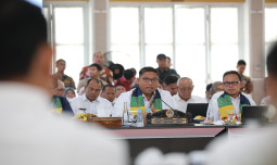 Ketersediaan Pupuk dan Irigasi Terjamin, Wamentan Sudaryono Ingatkan Serapan Gabah Sesuai HPP Oleh Bulog Jadi Tantangan Besar Swasembada Pangan