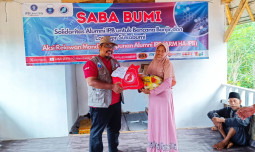 Berbagi Kegembiraan Sambut Ramadhan, ARM HA-IPB Salurkan 237 Paket Sembako dan Bingkisan Buat Warga Penyintas Bencana di Sukabumi
