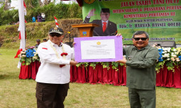 Wamentan Harap JUT Dapat Tingkatkan Hasil Pertanian Garut Berorientasi Ekspor